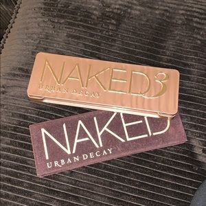 Naked Pallets